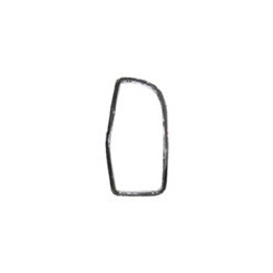 Chrome frame, Taillight