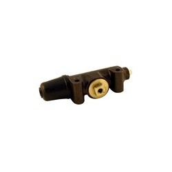 Master brake cylinder