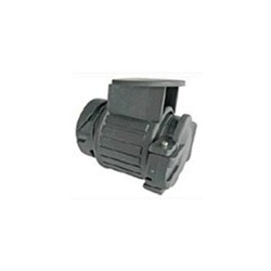 Socket adapter from 13 to 7 poles