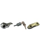 Locks / hinges VOLVO P1800